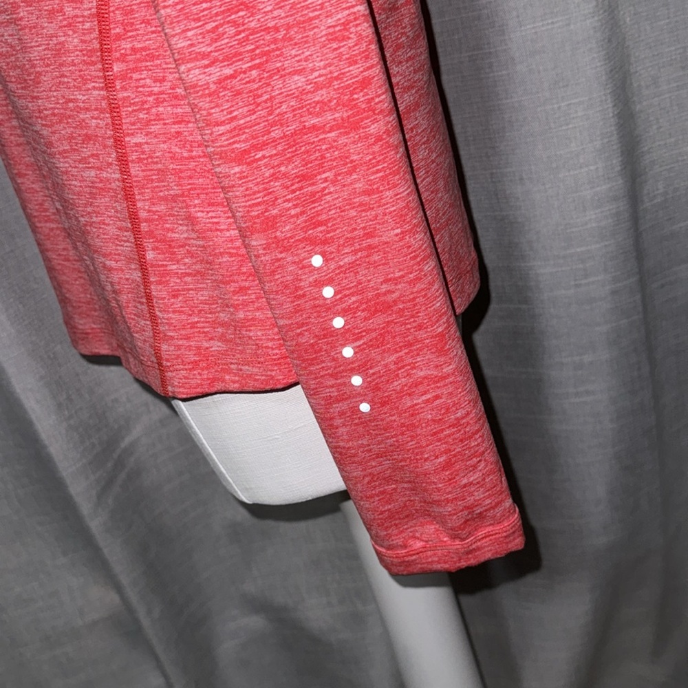 Like New-Worn 1x-Wmns Nike 1/4 Zip DriFit Top-Sz M-Orange Coral Color- - Picture 6 of 15